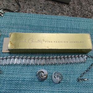 Vintage Sarah Coventry Silver Necklace and Earrings Set